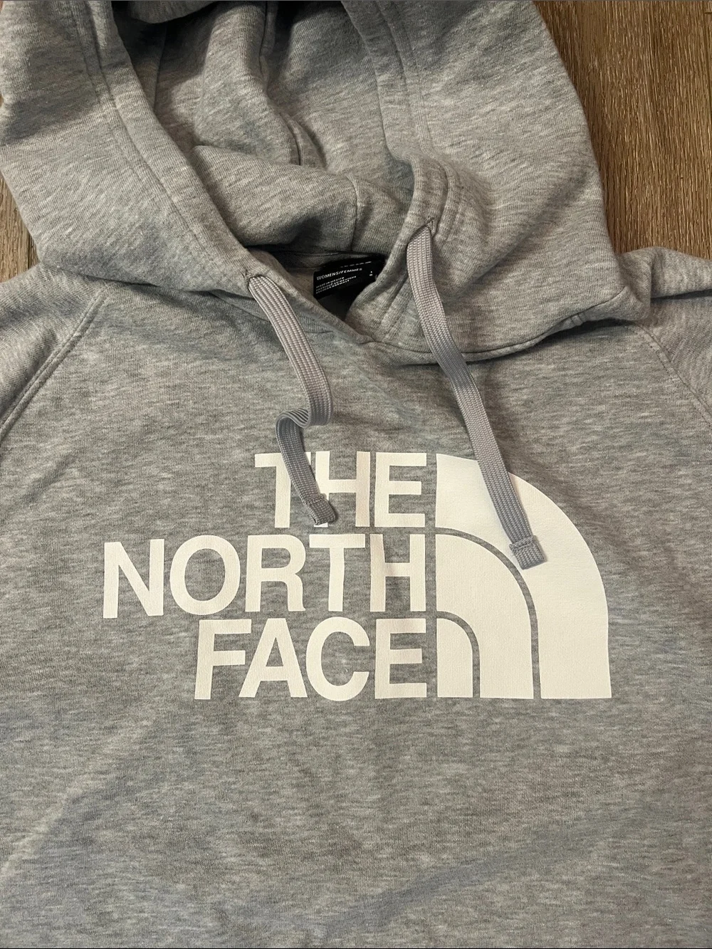 The North Face - Light Gray Logo Pullover Hoodie, Great Condition! Size L - Picture 4 of 10